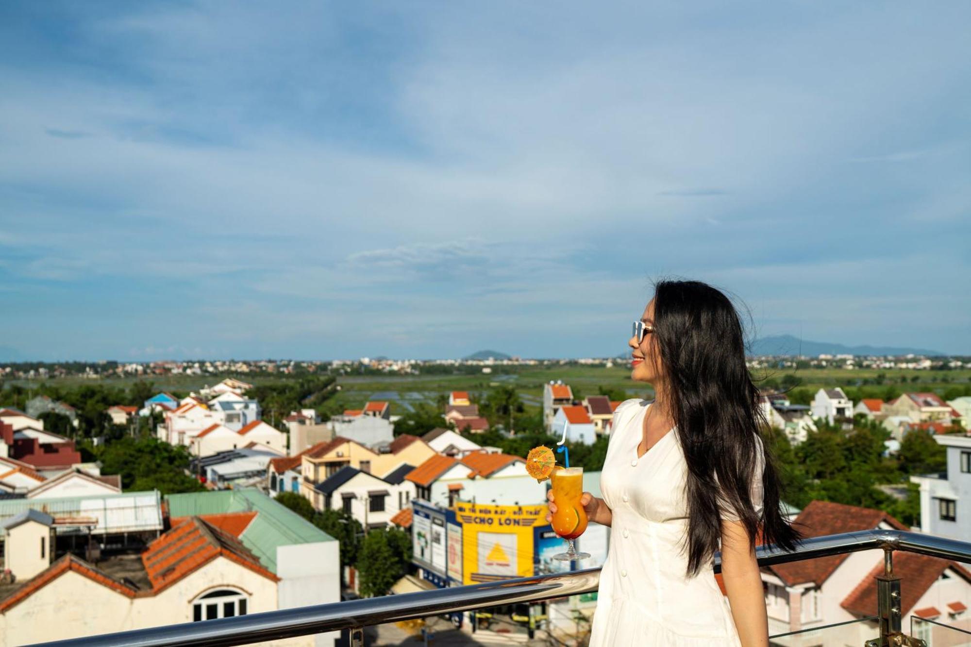 Qualia De Hotel Hoi An - Rooftop Bar City View Luaran gambar